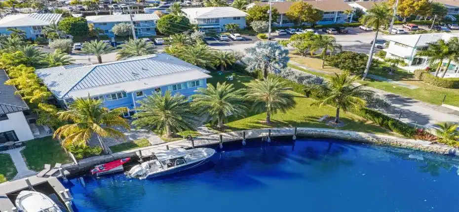 833 Southeast 22nd Ave - 8.jpg-SMALL