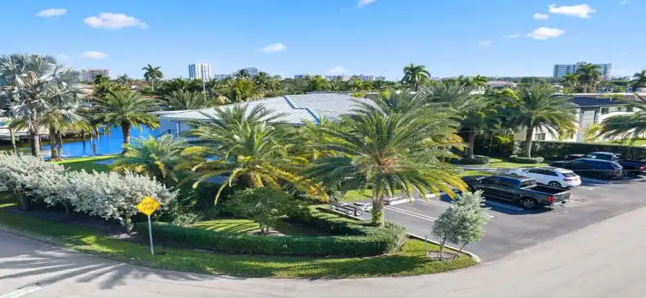 833 Southeast 22nd Ave - 12.jpg-SMALL