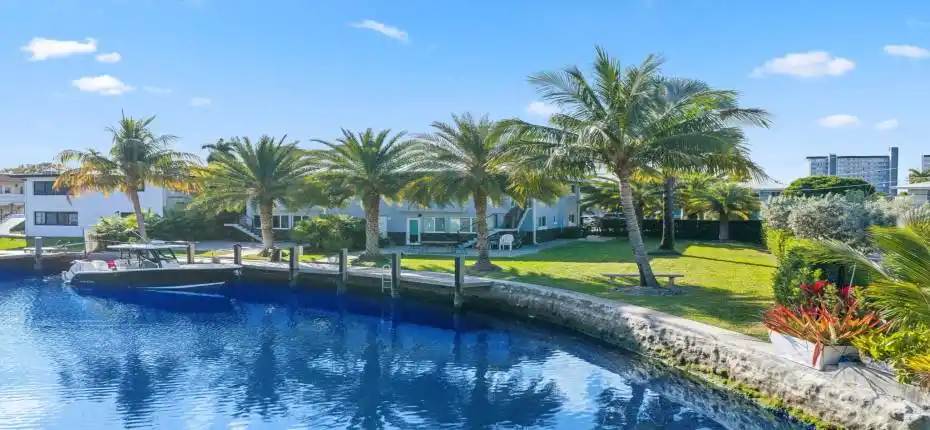 833 Southeast 22nd Ave - 2.jpg-SMALL