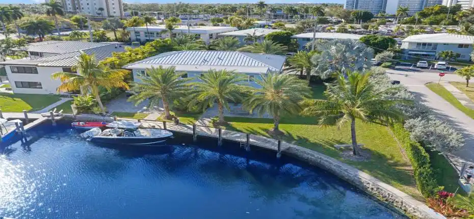 833 Southeast 22nd Ave - 6.jpg-SMALL