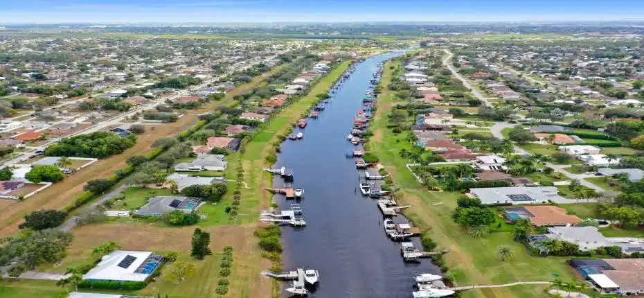 OCEAN ACCESS - 2606 SW River Shore Dr