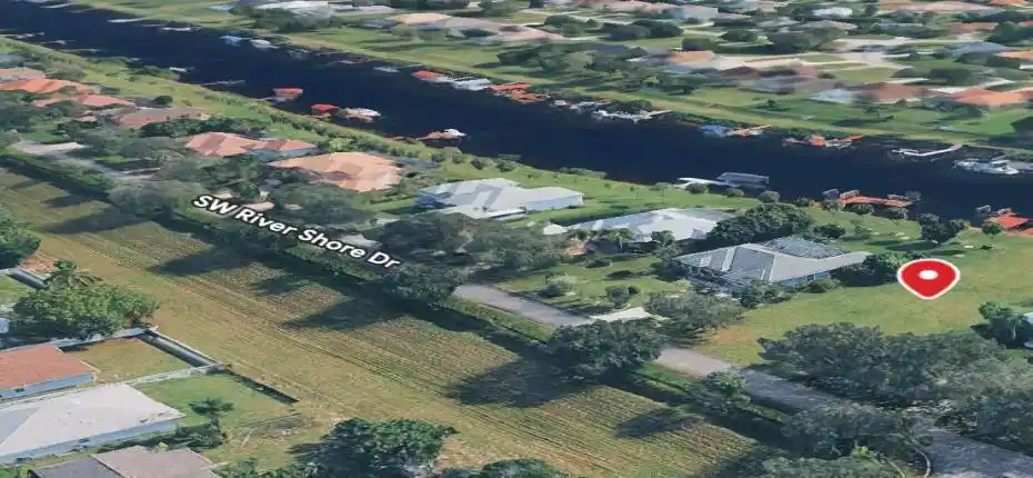 OCEAN ACCESS - 2606 SW River Shore Dr