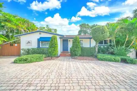 144 4th Avenue, Boca Raton, Florida 33432, ,Residential Income,For Sale,4th,RX-11155258