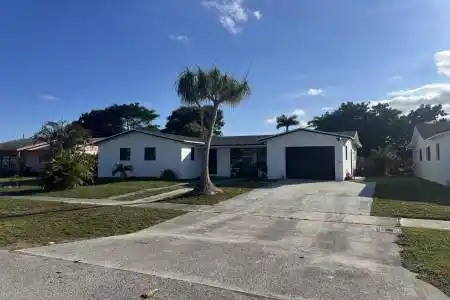4170 Sussex Avenue, Lake Worth, Florida 33461, ,Residential Income,For Sale,Sussex,RX-11155731