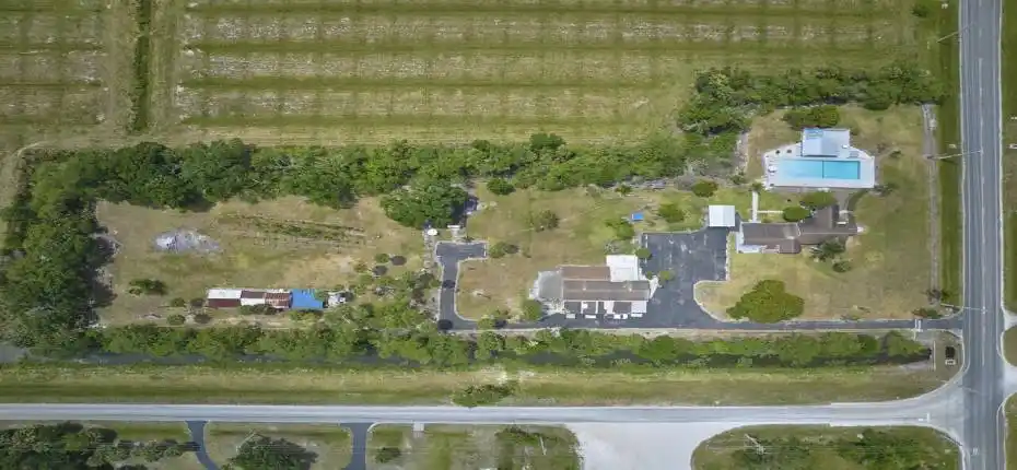 14601 Orange Ave_086