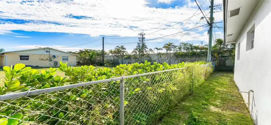 021-711TrumanStreet-LakeWorthBeach-FL-33