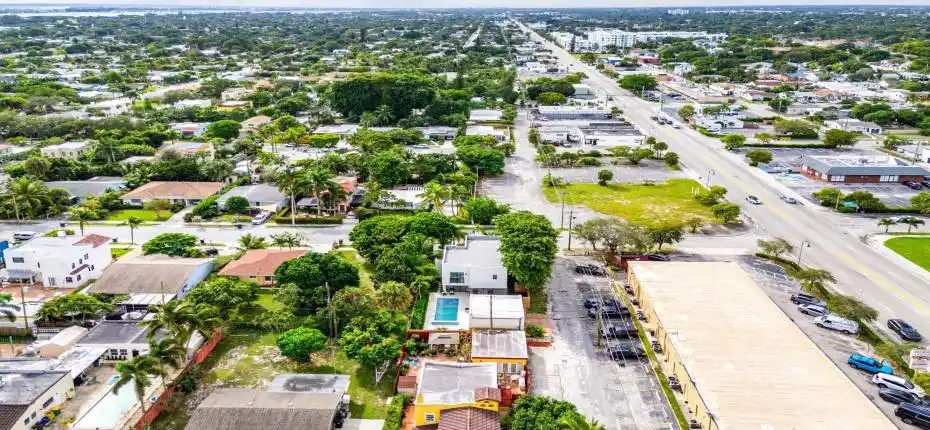 014-338CornellDrive-LakeWorthBeach-FL-33