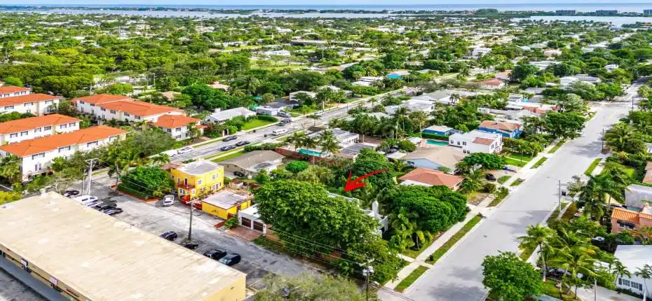 015-338CornellDrive-LakeWorthBeach-FL-33