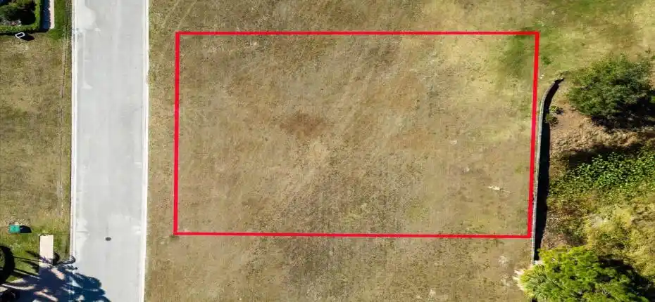 11-107 SE RIO CASARANO-11