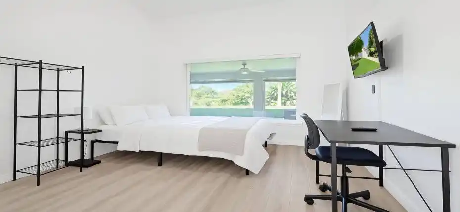 img_2a45e53c-a7f9-471d-8e63-170896acd492