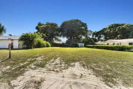 Xxxx Fittin Court, Lake Worth, Florida 33461, ,Land/docks,For Sale,Fittin,RX-11161149