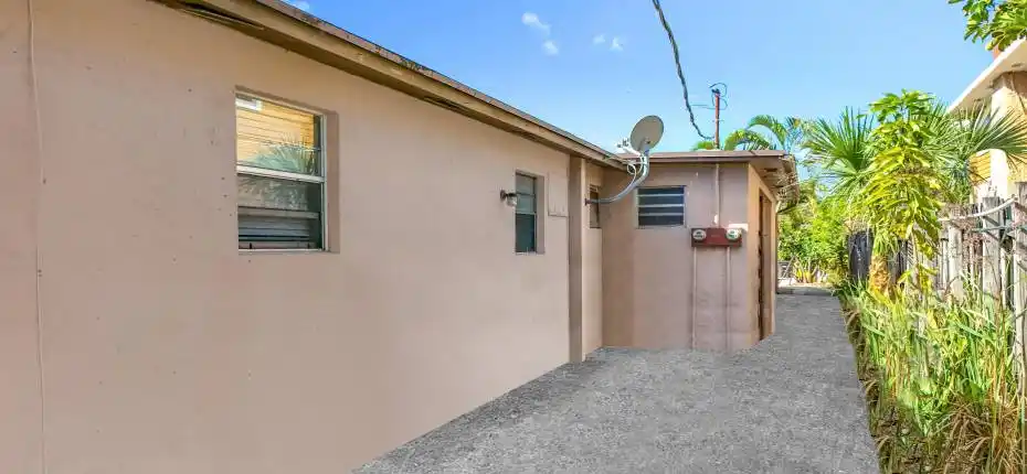 4804 Garden Avenue-27