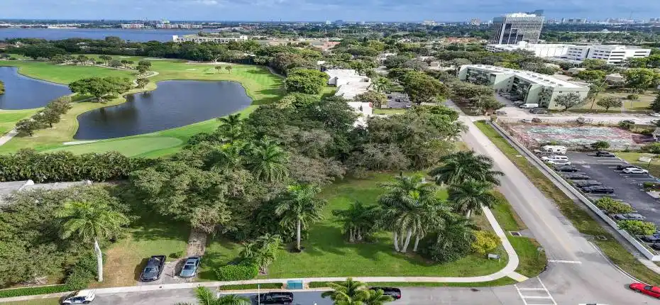 1617EmbassyDrAerials(4)