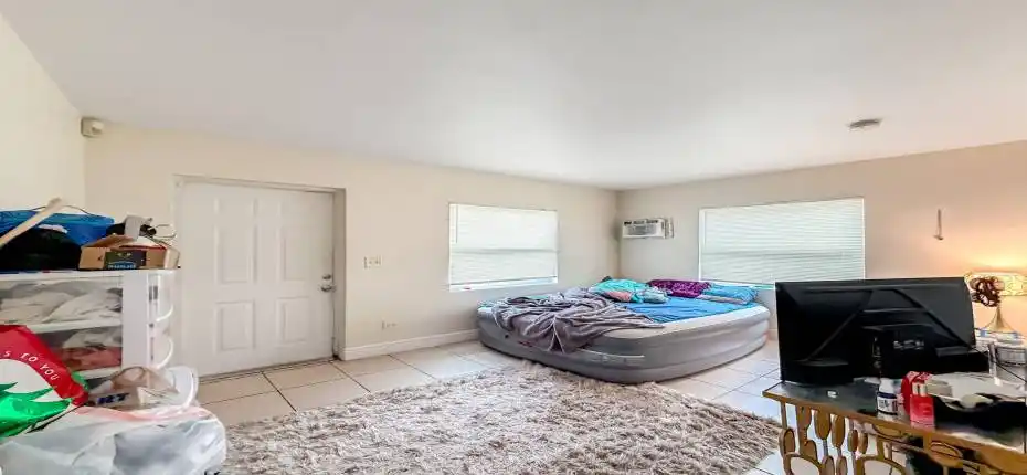 14-web-or-mls-Photo Feb 05 2026, 1 04 59