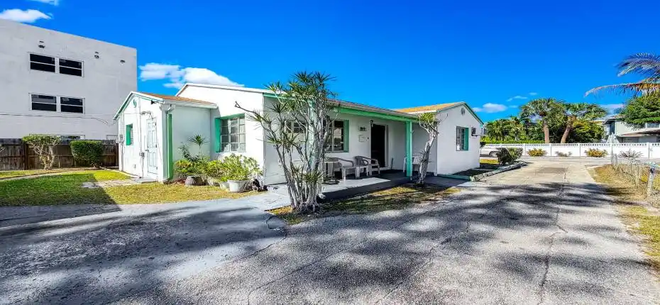 9-web-or-mls-Photo Feb 07 2026, 1 28 19