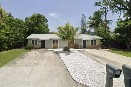 4411 Maine Street, Lake Worth, Florida 33461, ,Residential Income,For Sale,Maine,RX-11157417