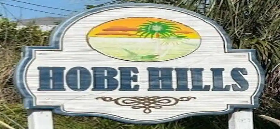 Hobe Hills Entrance