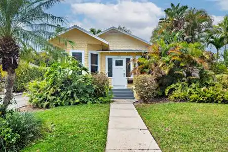 1211 Florida Avenue, West Palm Beach, Florida 33401, ,Residential Income,For Sale,Florida,RX-11166839