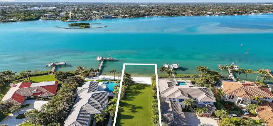 114WRiversideDrAerials(20)EDIT01