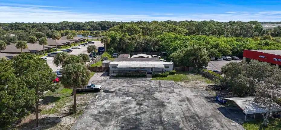 10_DJI_20250930113546_0071_D