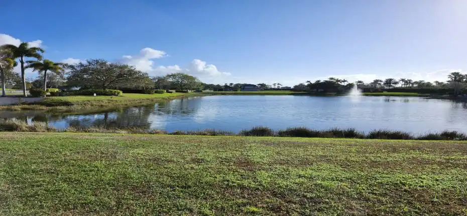 Eastern exposure on lake.
