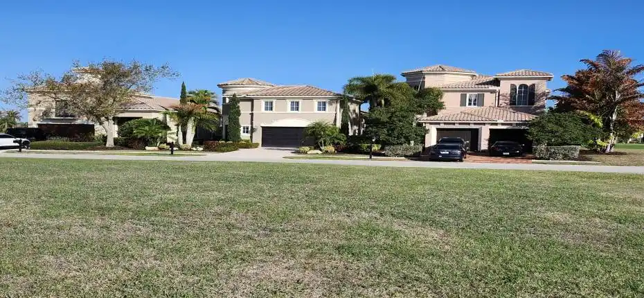 Sample of homes in Soriso