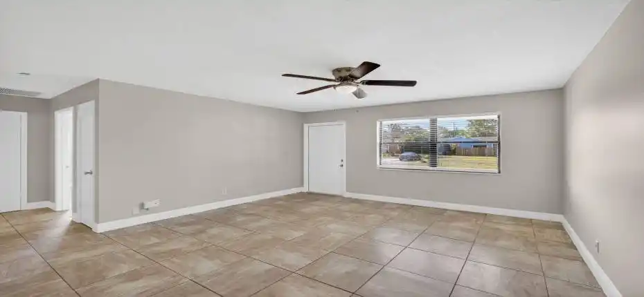 6253 Francis Street - East